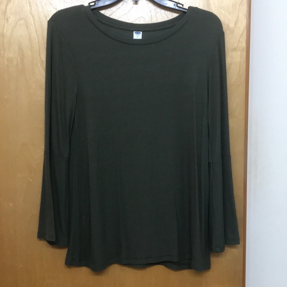 Long sleeve top